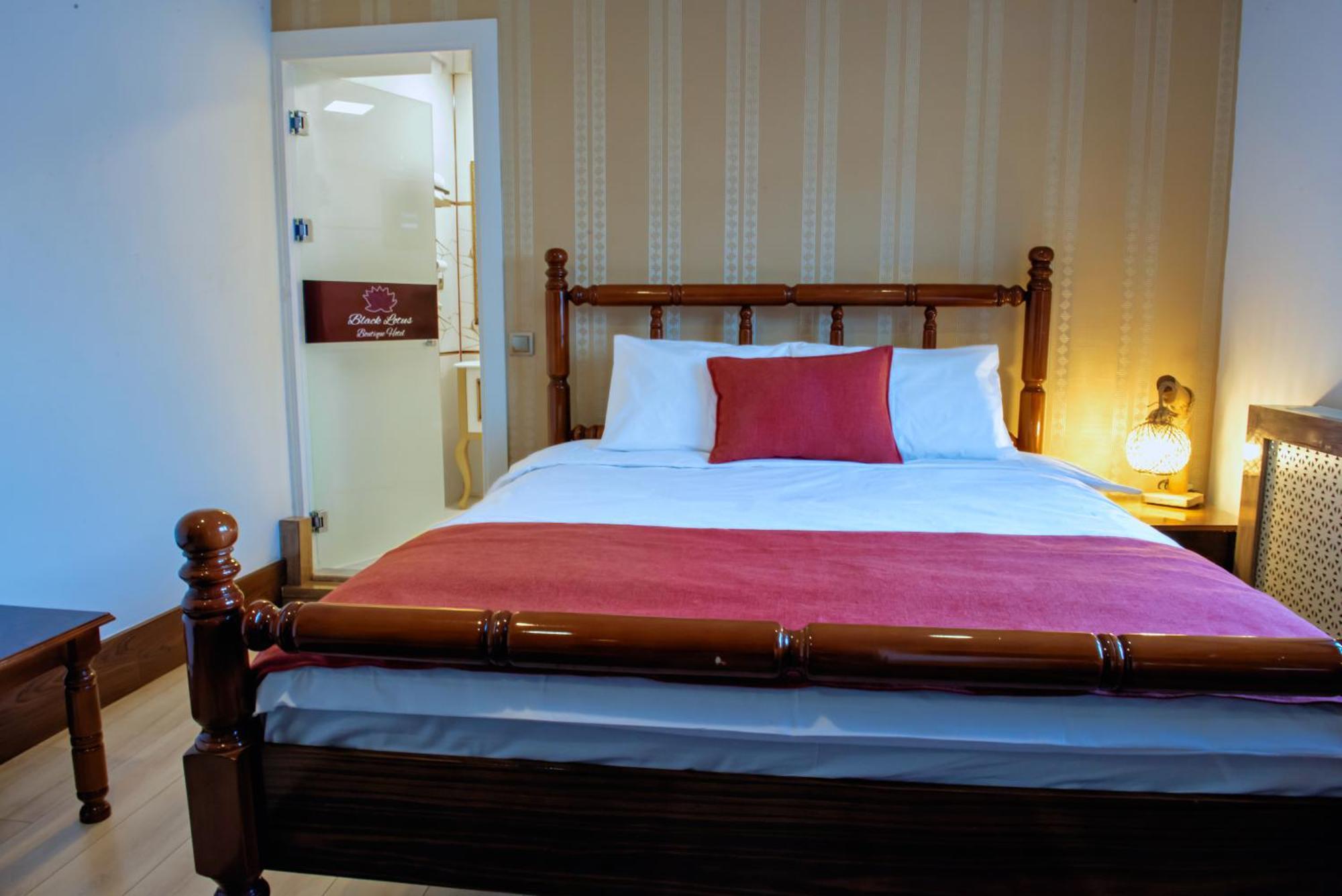 Black Lotus Hotel